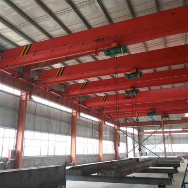 單梁起重機(jī)與雙梁起重機(jī)的區(qū)別