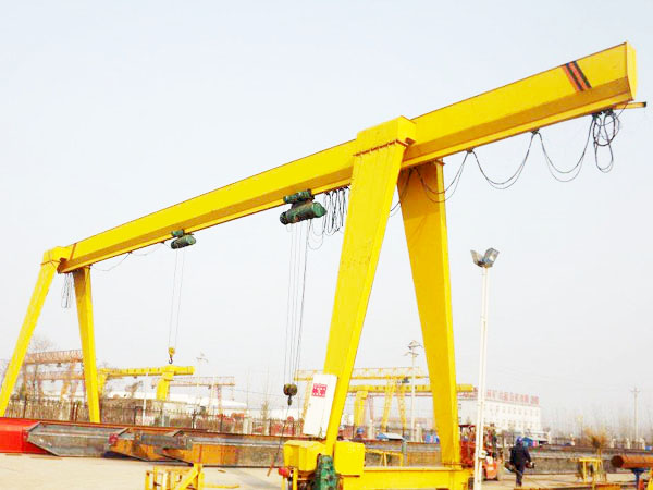 葫蘆門式起重機(jī)