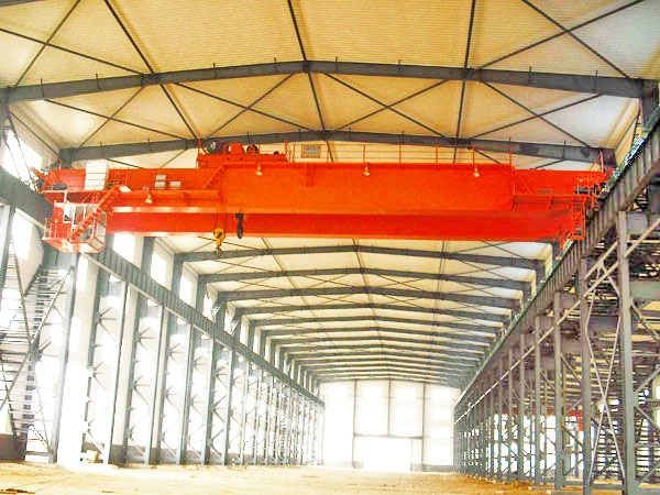 QD型雙梁橋式起重機(jī)